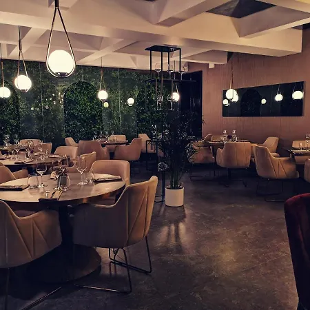 Morea Hotel
