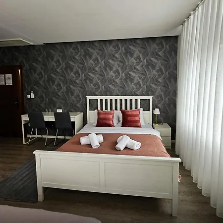 Morea 3*