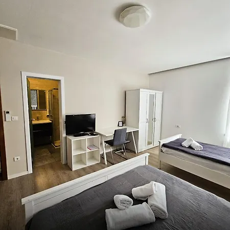 Morea Hotel