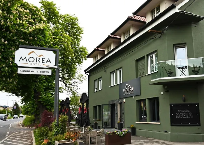 Morea 3*